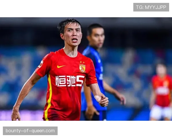 青岛西海岸阵容深度存在短板 戴维森阿齐兹双枪依赖症明显